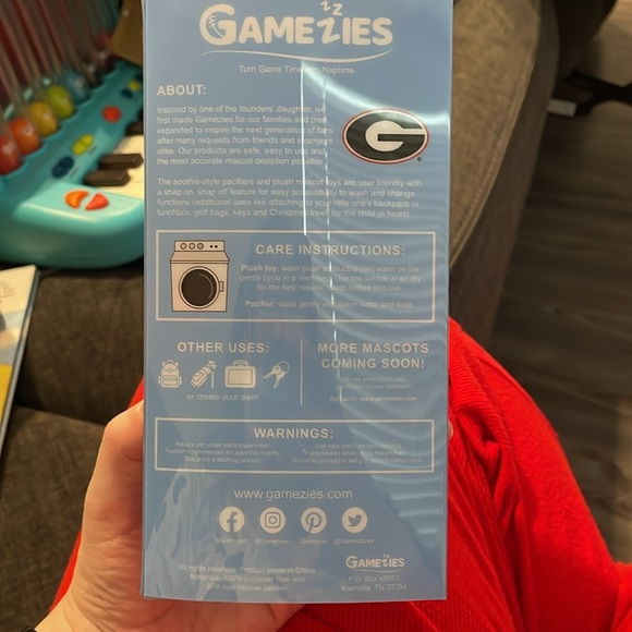 Gamezies Pacifier - Picture 3 of 3